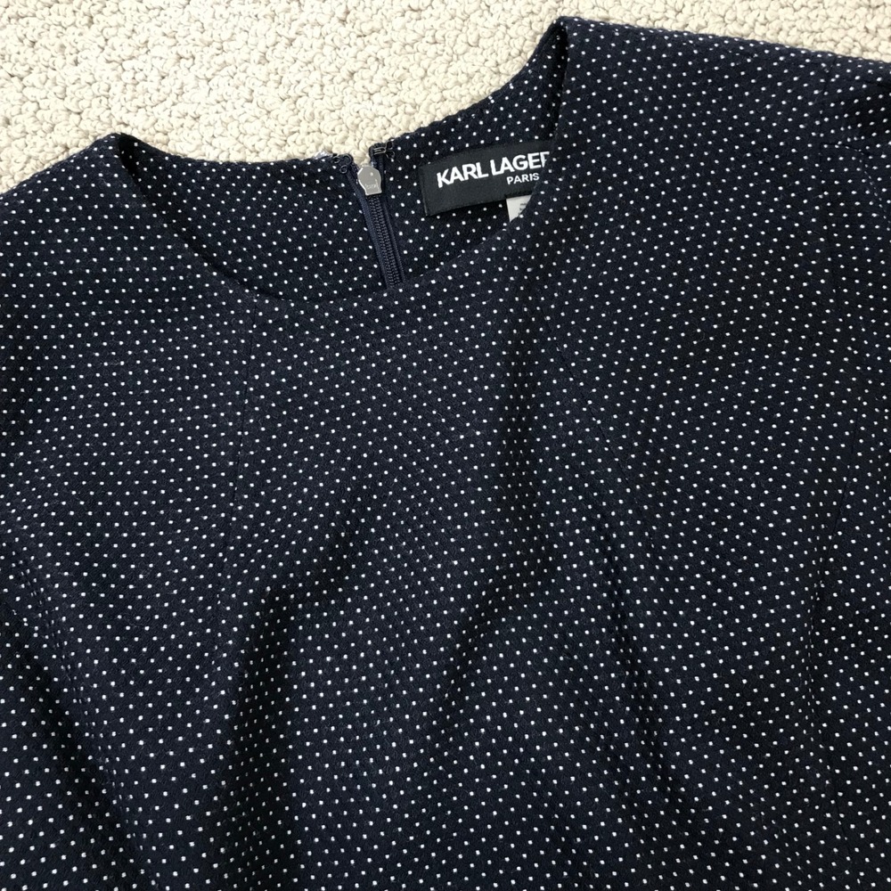 Karl Lagerfeld Paris Navy Polka Dot Cap Sleeve Sheath Dress Size 4 Button Pocket - Picture 8 of 8